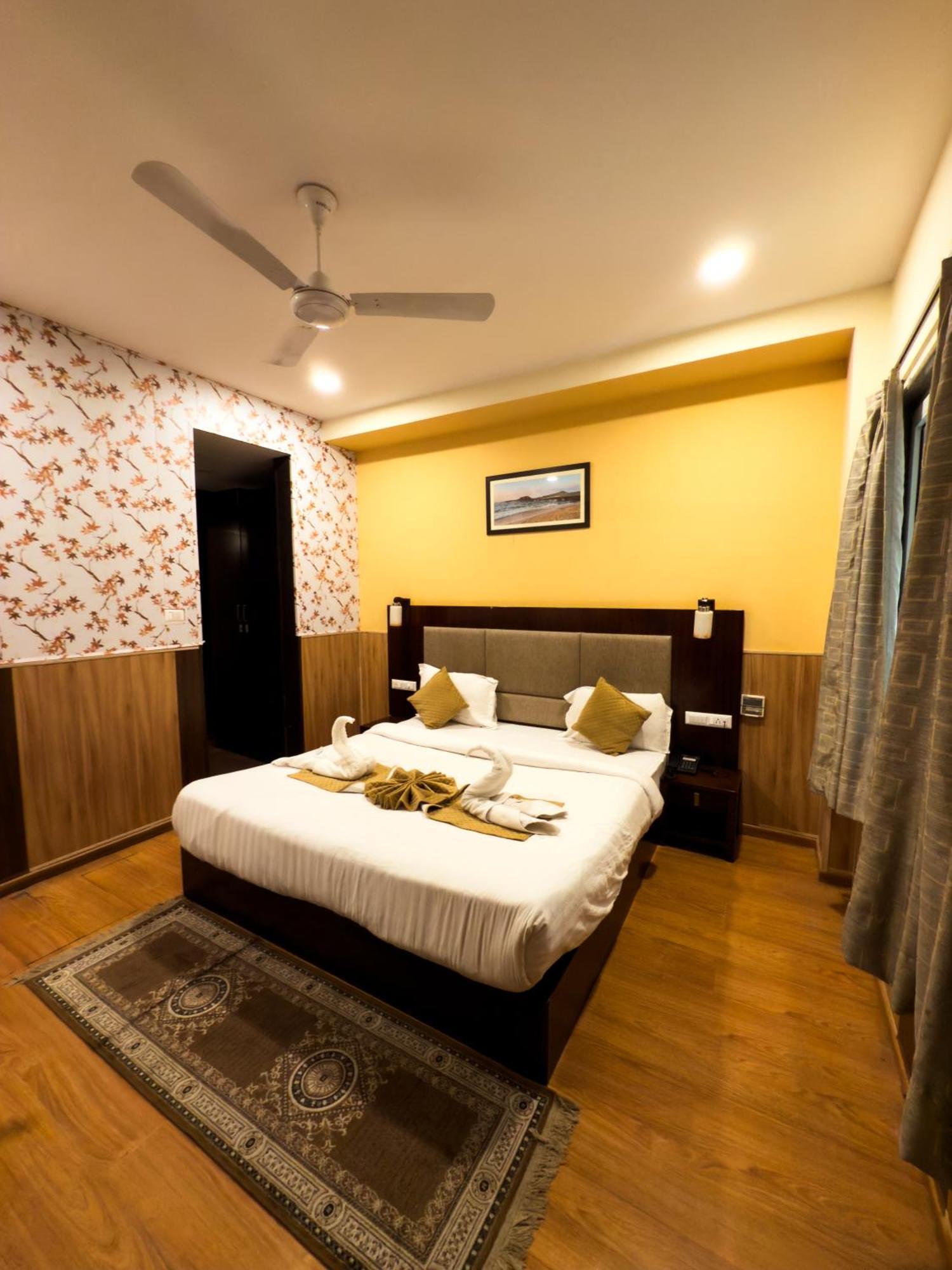 Hotel Royal Palm - A Budget Hotel In Udaipur Exteriör bild