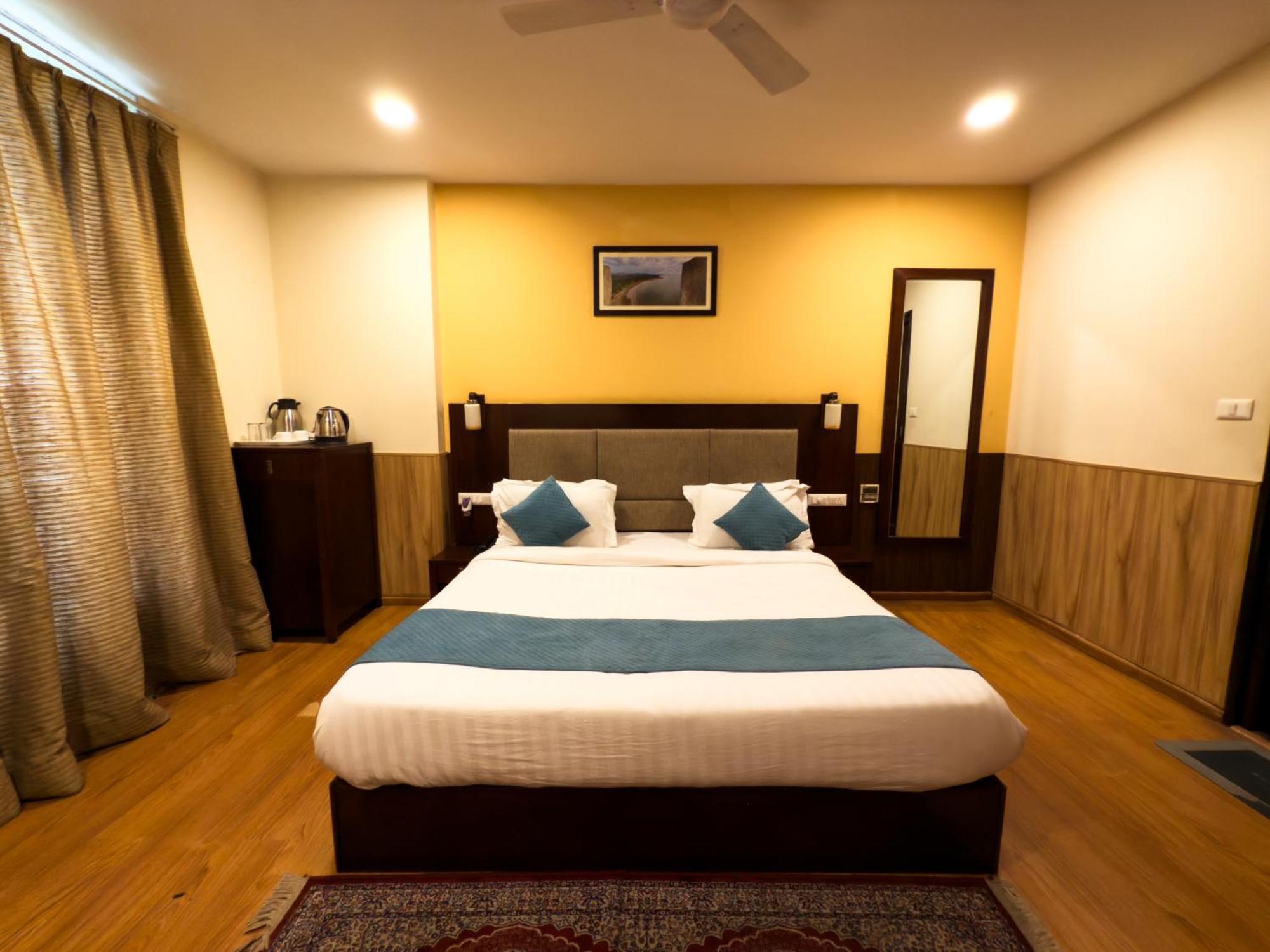 Hotel Royal Palm - A Budget Hotel In Udaipur Exteriör bild